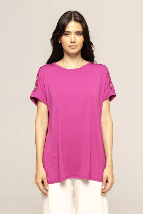 Tricou-oversize-cu-nasturi-pe-umeri-Dilek-fucsia